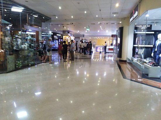 Centre commercial Crescat